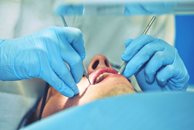 Leczenie kanałowe w Krakowie