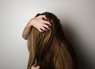 Sposób na przetłuszczające się włosy włosy