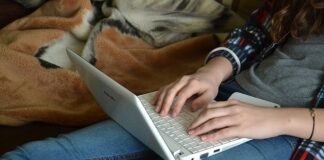 Czego nie używać na słońce?