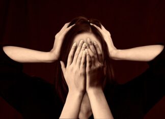 Ile zarabia psycholog kliniczny w szpitalu?