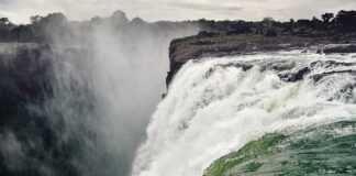 Jak zmierzyć głębokość krzesła?