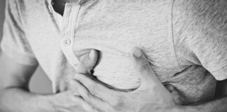 Na jakich koszulkach nie widać potu?