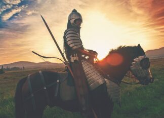 Jak nazywa się wojskowy płaszcz?