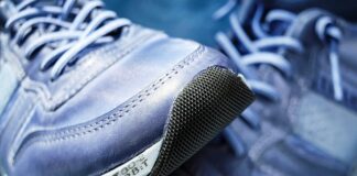 Którą stroną wkłada się wkładki do butów?